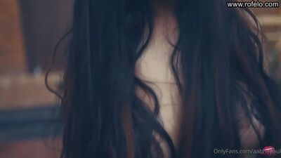 Abha Paul ang laga le from OnlyFans