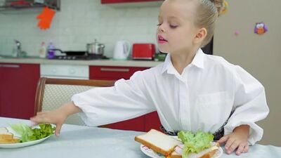 ДИМА, веди себя ПРАВИЛЬНО! Советы от СТЕШИ_ Dima, behave well! Tips from Stesha.mp4