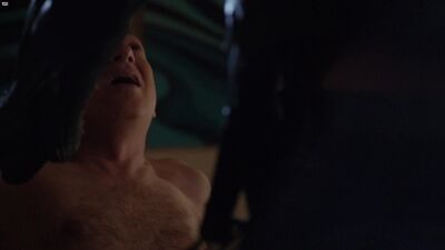 Alissa Dean Nude - Californication s06e04 (2014) HD 1080p