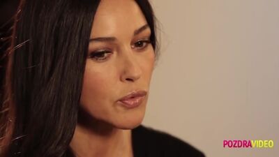 Моника Белуччи поздравит круче!